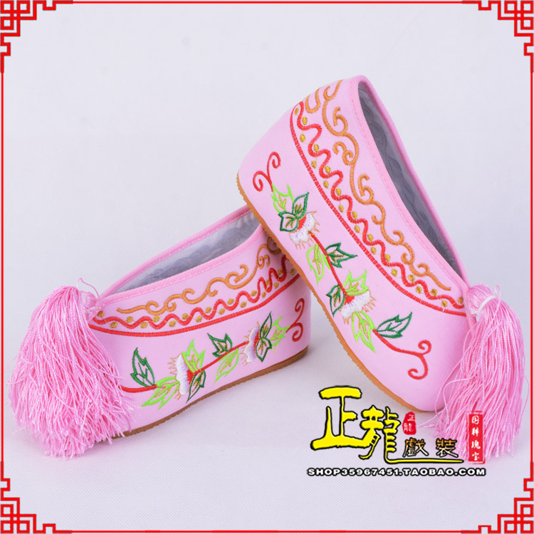 冕宁花旦鞋女绣花彩鞋 舒适款草花内高彩鞋